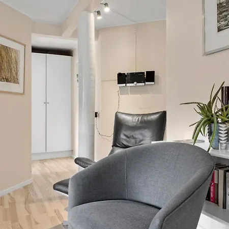 2 Bedroom Awesome In