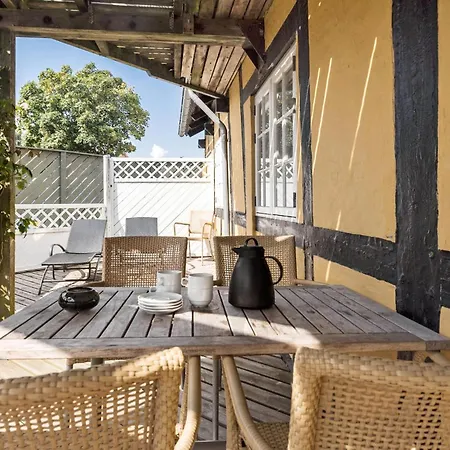 Daire 2 Bedroom Awesome In